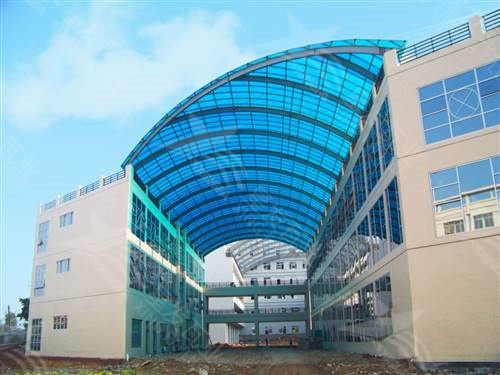 PVC防腐瓦隔熱塑料瓦 隔音降噪PVC采瓦 工程鋼結構停車場用pvc復合波浪采光瓦 沈陽PVC瓦廠生產制造
